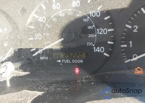 2000 Toyota Camry Ce z USA, uszkodzony, nr VIN 4T1BG22K3YU691507